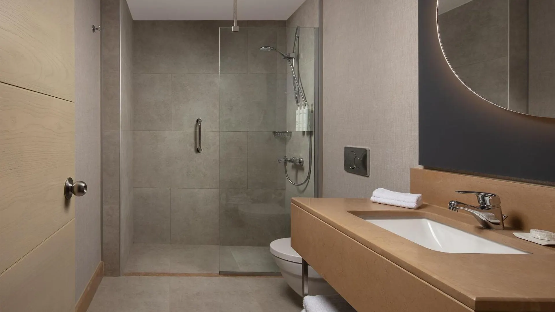 Delta Hotels By Marriott Istanbul West
